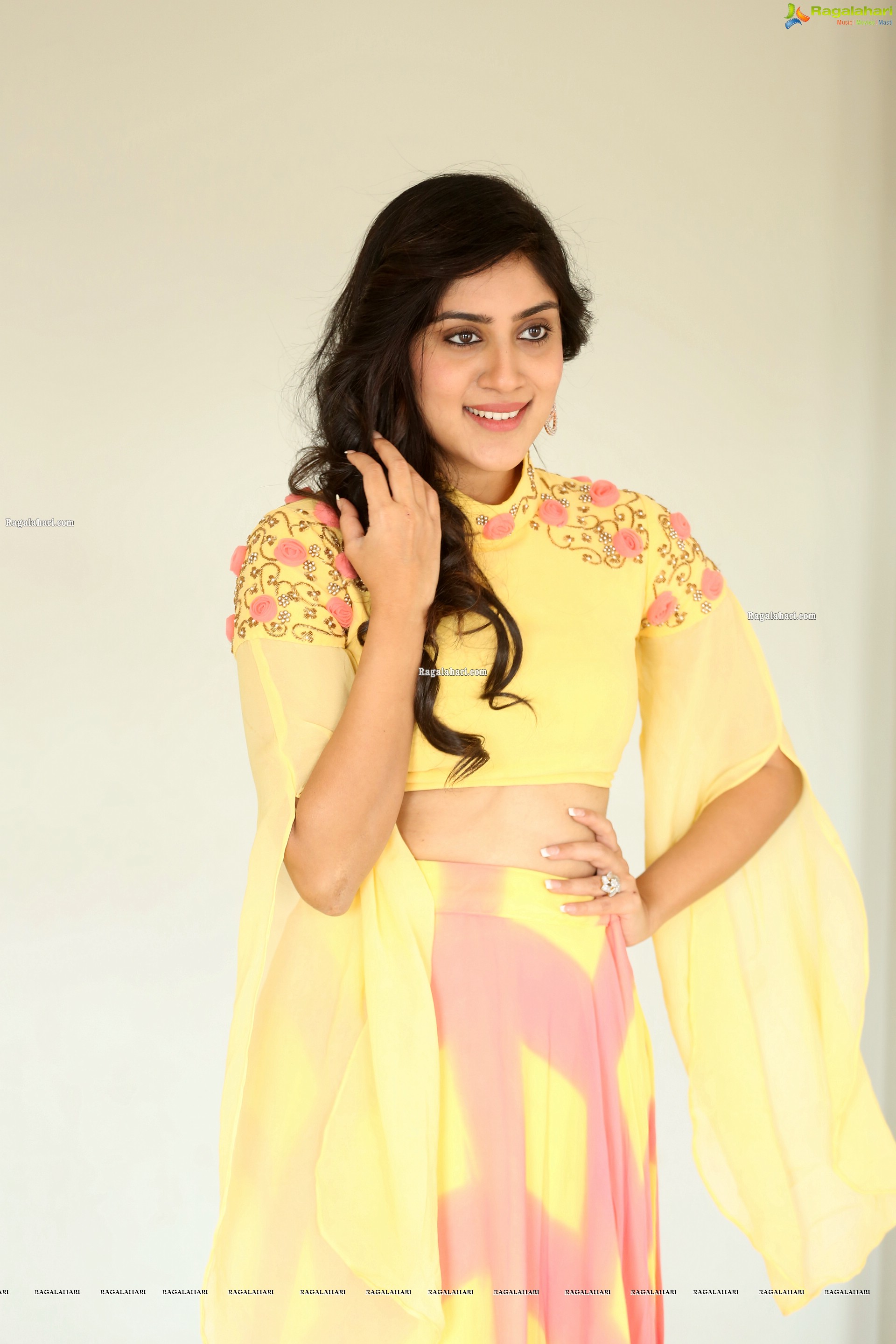 Dhanya Balakrishna @ Anukunnadi Okati Ayinadi Okati Press Meet - HD Gallery