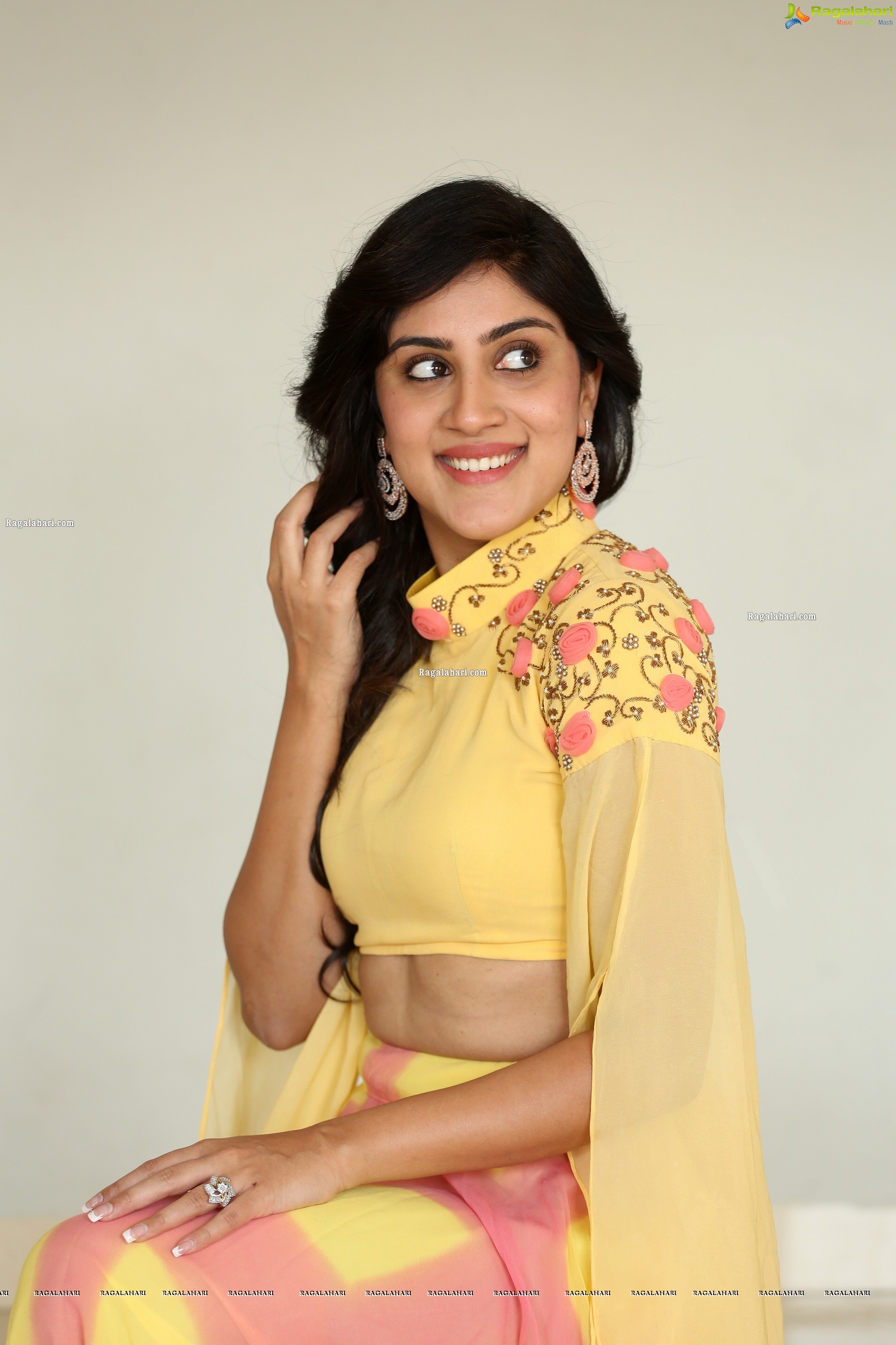 Dhanya Balakrishna @ Anukunnadi Okati Ayinadi Okati Press Meet - HD Gallery