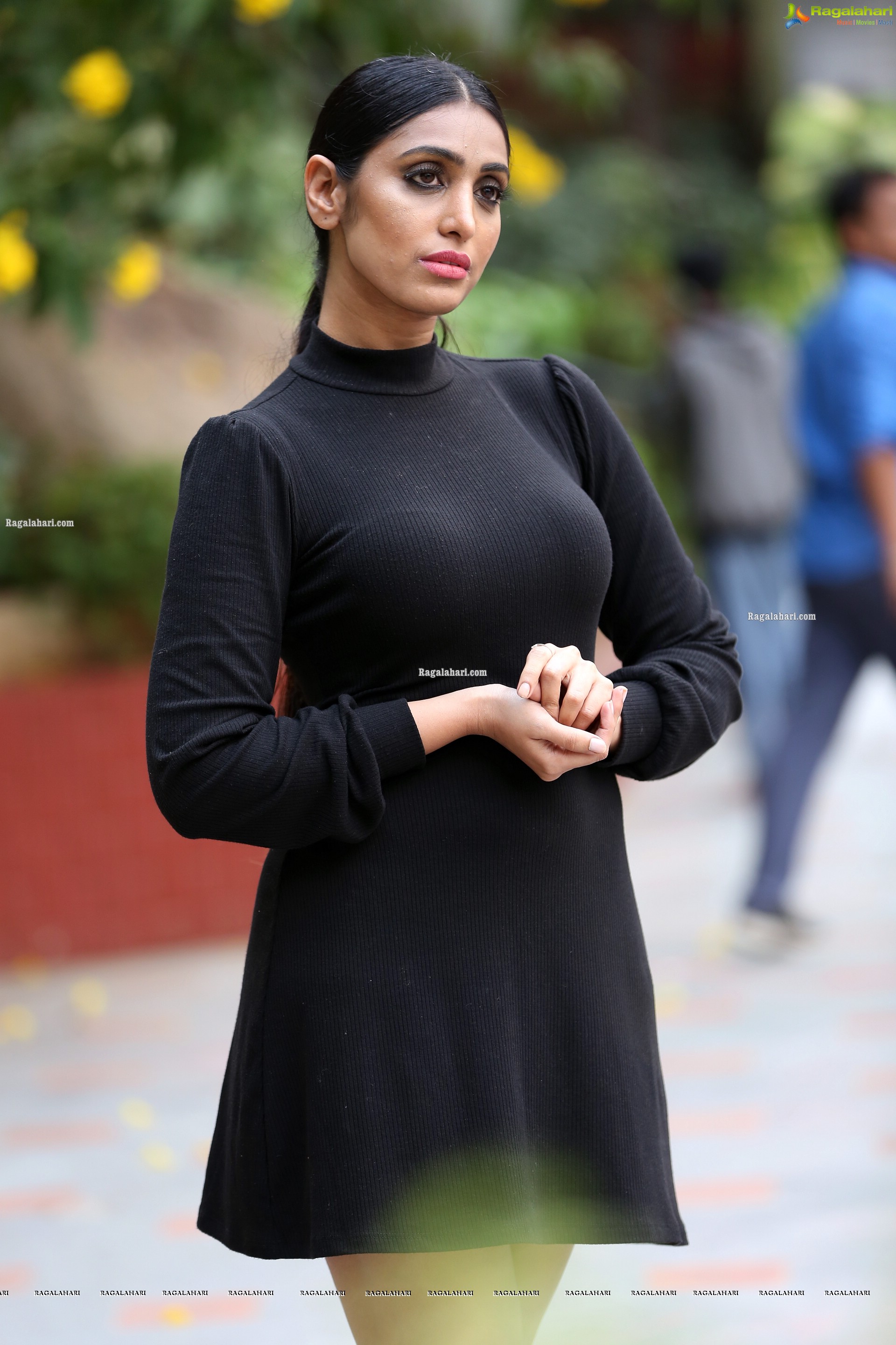 Geethika Reddy at Fashion Fiesta Fashion Show - A Walk For a Cause - HD Gallery