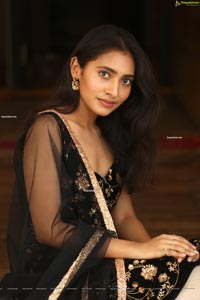 Gnaneswari Kandregula at Mr And Miss Trailer Launch