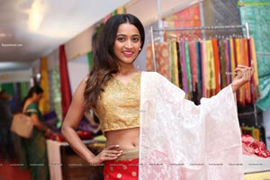 Shruti Shetty at National Silk Expo 2020