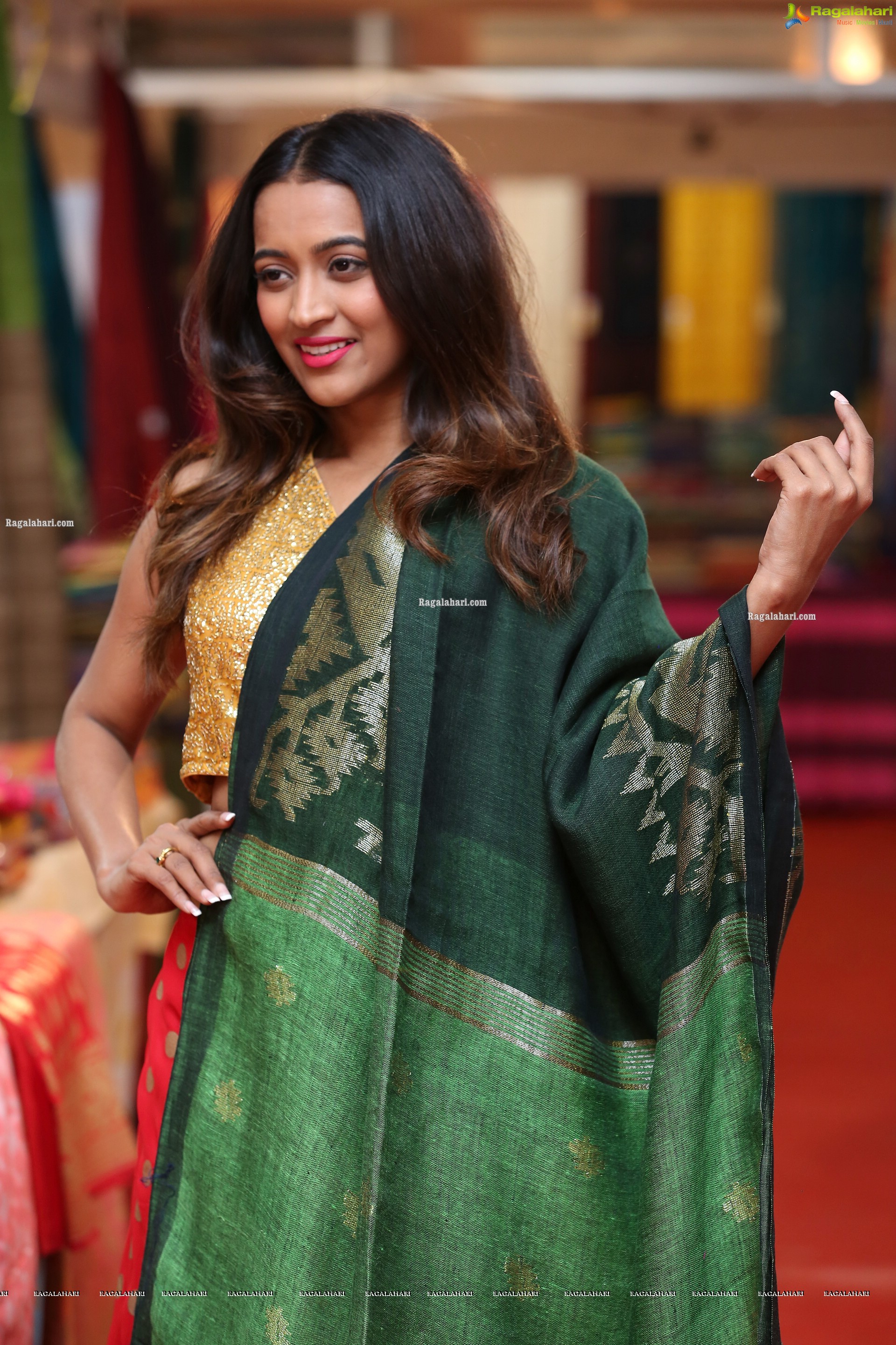 Shruti Shetty @ National Silk Expo 2020 - HD Gallery