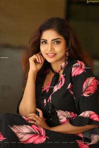 Karunya Chowdary at 3 Monkeys Pre-Release Event