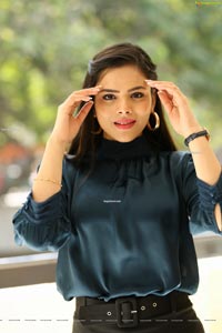 Kriti Garg at Rahu Movie Interview