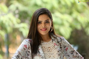 Kriti Garg at Raahu Success Meet