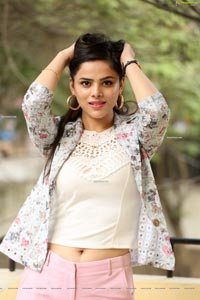 Kriti Garg at Raahu Success Meet