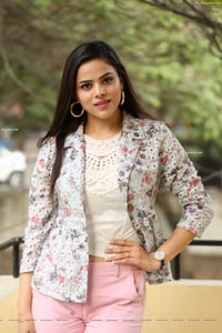 Kriti Garg at Raahu Success Meet