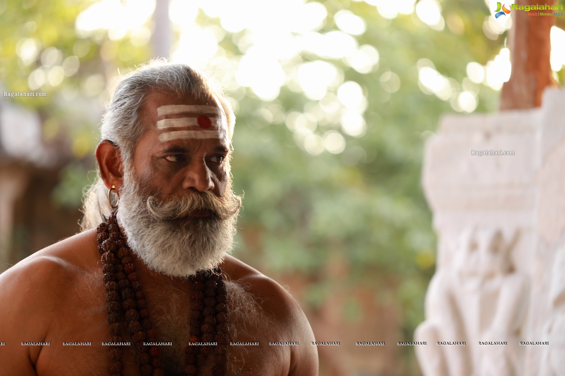 Kumanan Sethuraman Stills From Asalu Em Jarigindhante Movie - HD Gallery