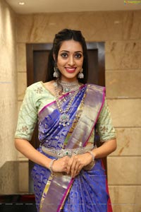 Lakshmi Ayalasomayajula at Manepally Jewellers