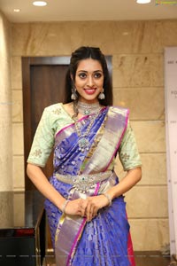 Lakshmi Ayalasomayajula at Manepally Jewellers