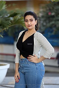 Manjusha at 22 Movie Press Meet 