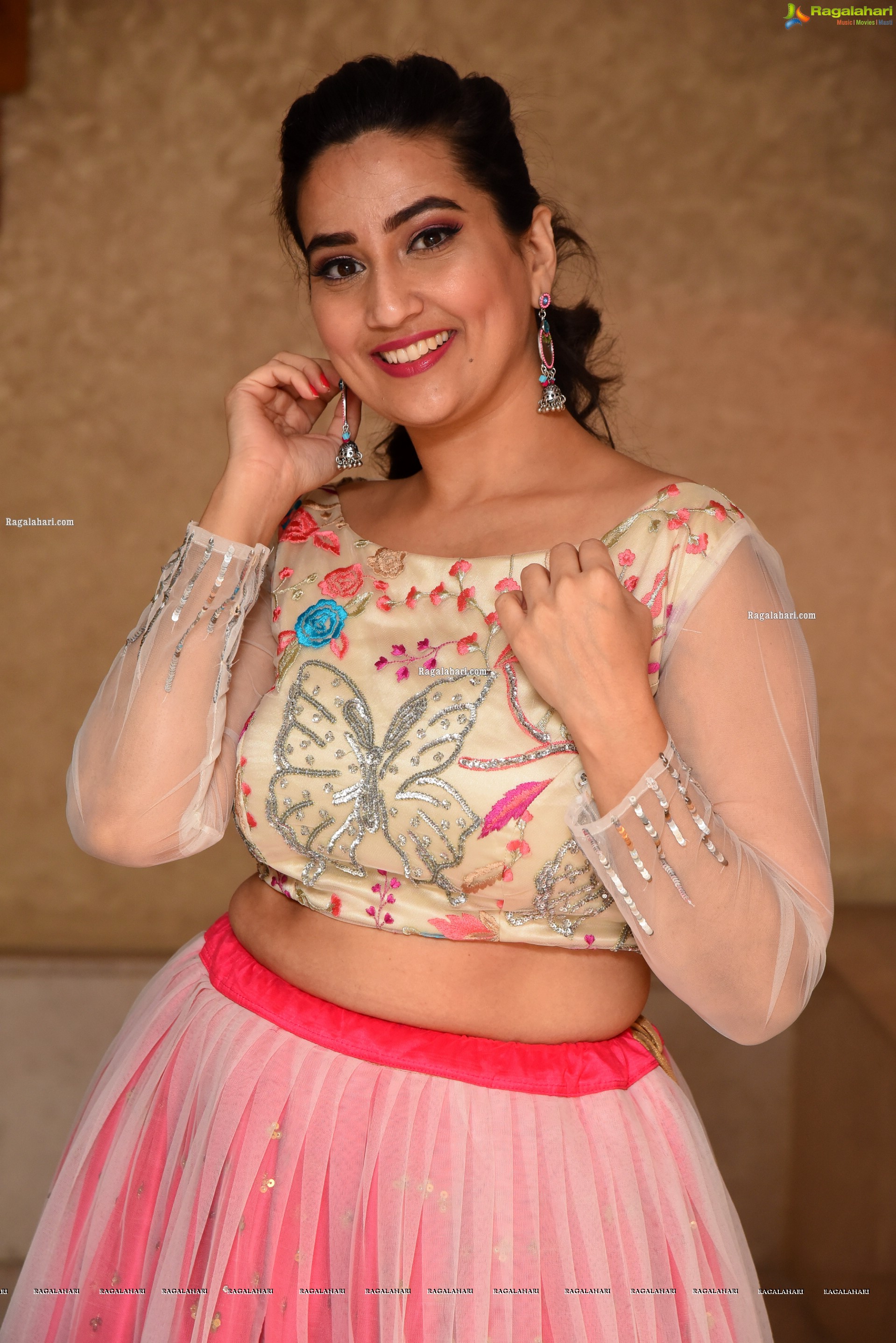 Manjusha at Pressure Cooker Movie Pre-Release Event - HD Gallery