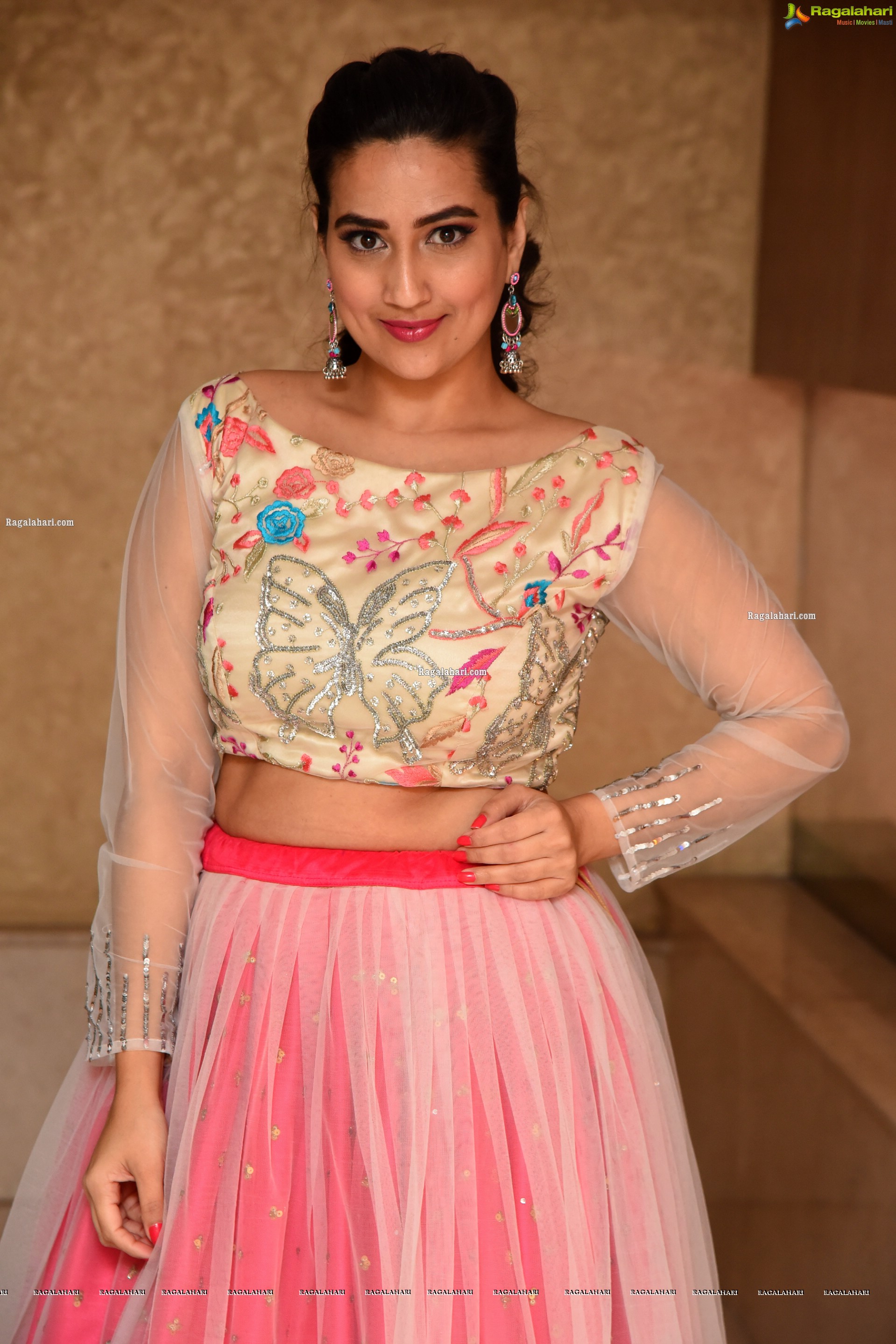 Manjusha at Pressure Cooker Movie Pre-Release Event - HD Gallery