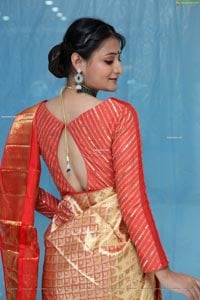 Nilofer Haidry at Meenakshi Couture