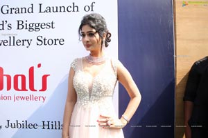 Payal Rajput @ Kushal’s Fashion Jewellery Store Launch