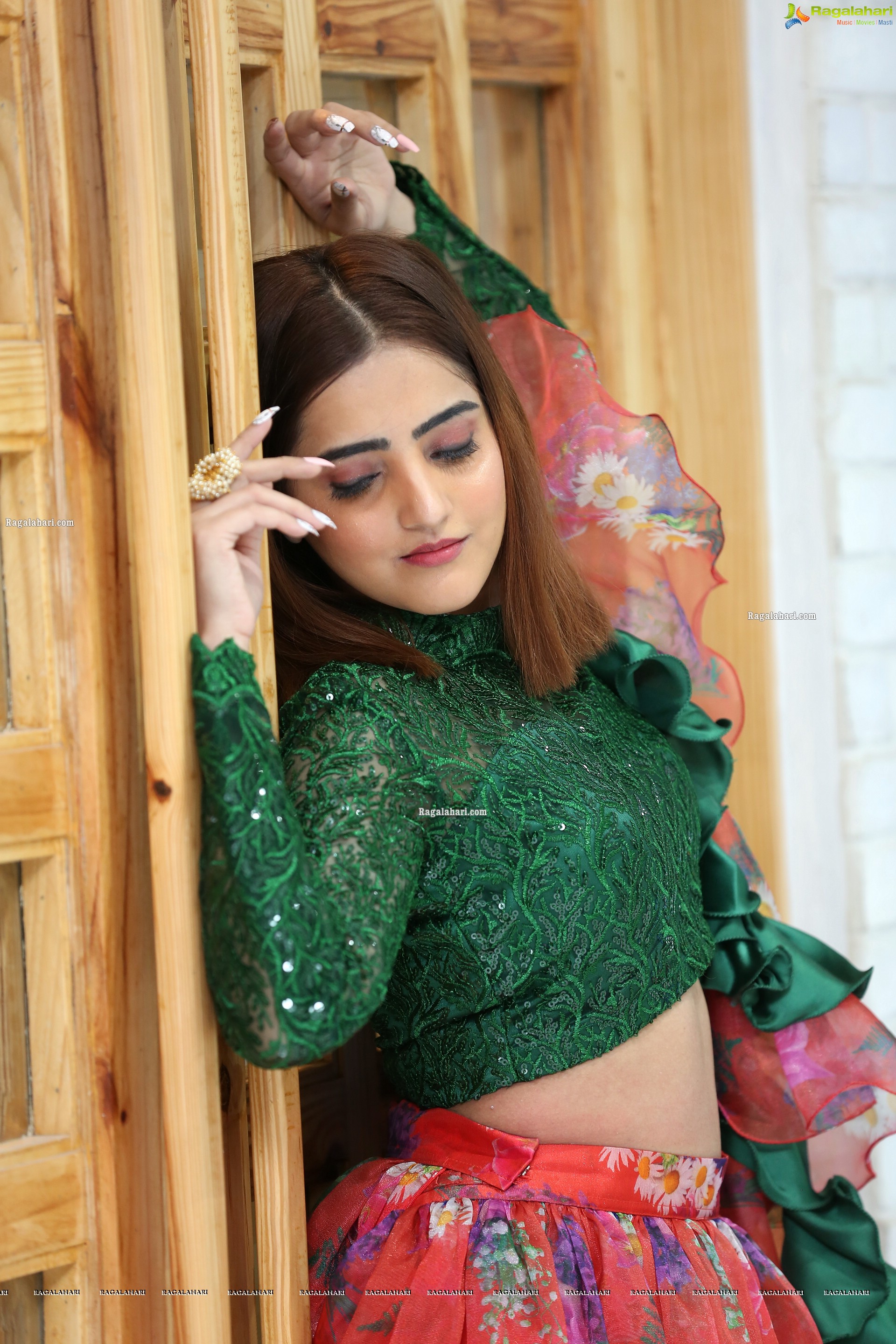 Pooja Thakur at Meenakshi The Royal Couture Grand Opening - HD Gallery