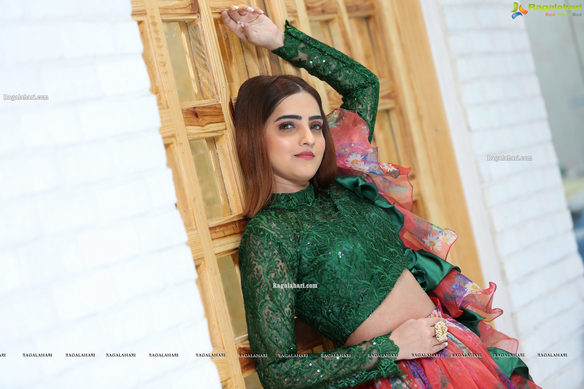 Pooja Thakur at Meenakshi The Royal Couture Grand Opening - HD Gallery