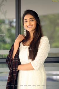 Priya Vadlamani at Sumanth Ashwin's New Film