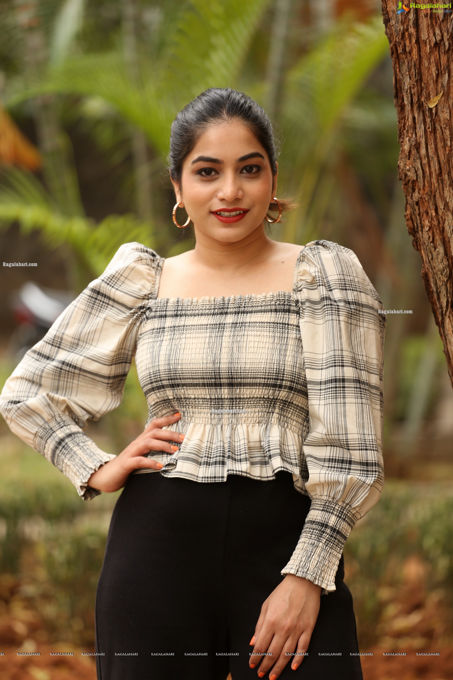 Punarnavi Bhupalam at Oka Chinna Viramam Press Meet - HD Gallery