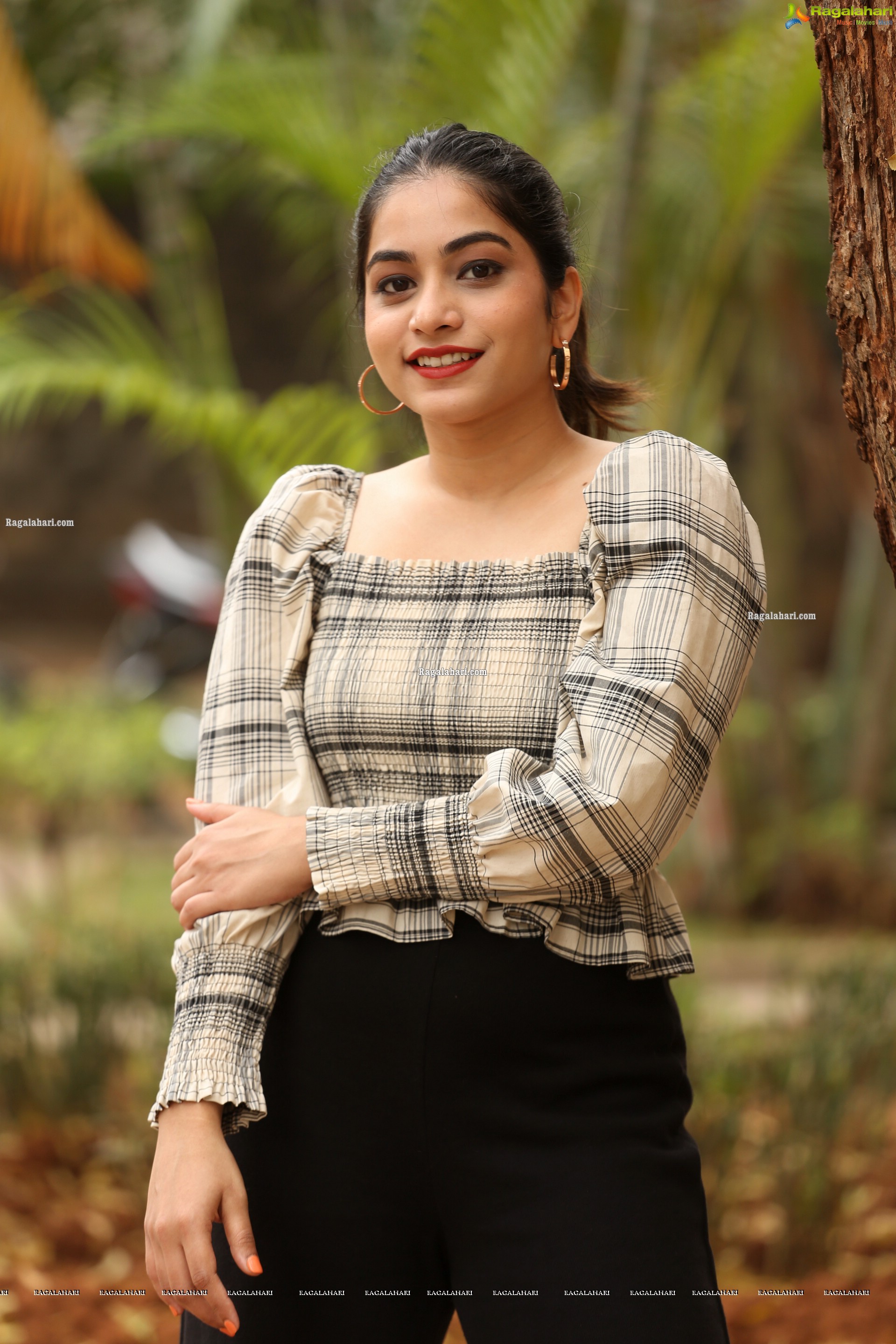 Punarnavi Bhupalam at Oka Chinna Viramam Press Meet - HD Gallery