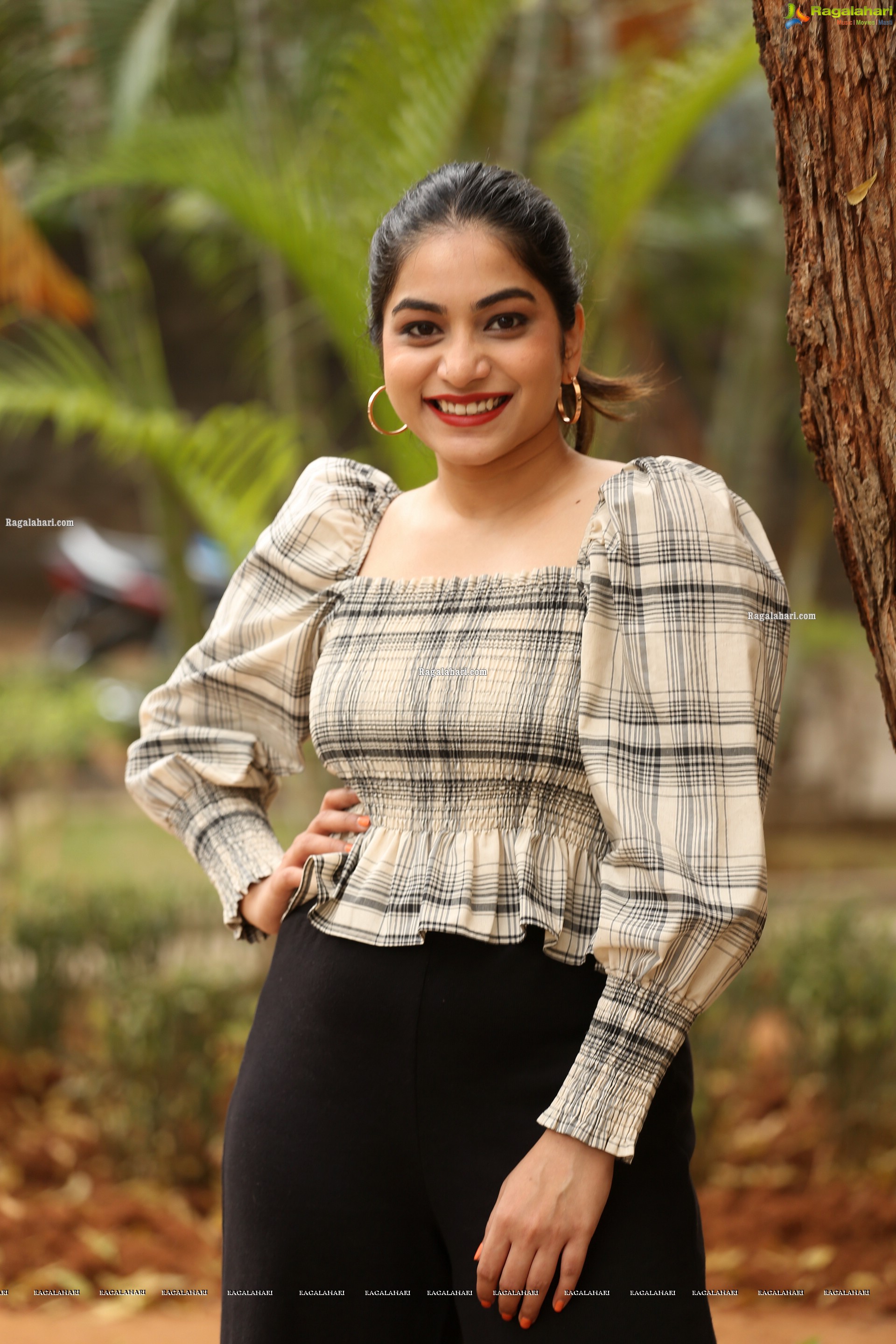 Punarnavi Bhupalam at Oka Chinna Viramam Press Meet - HD Gallery