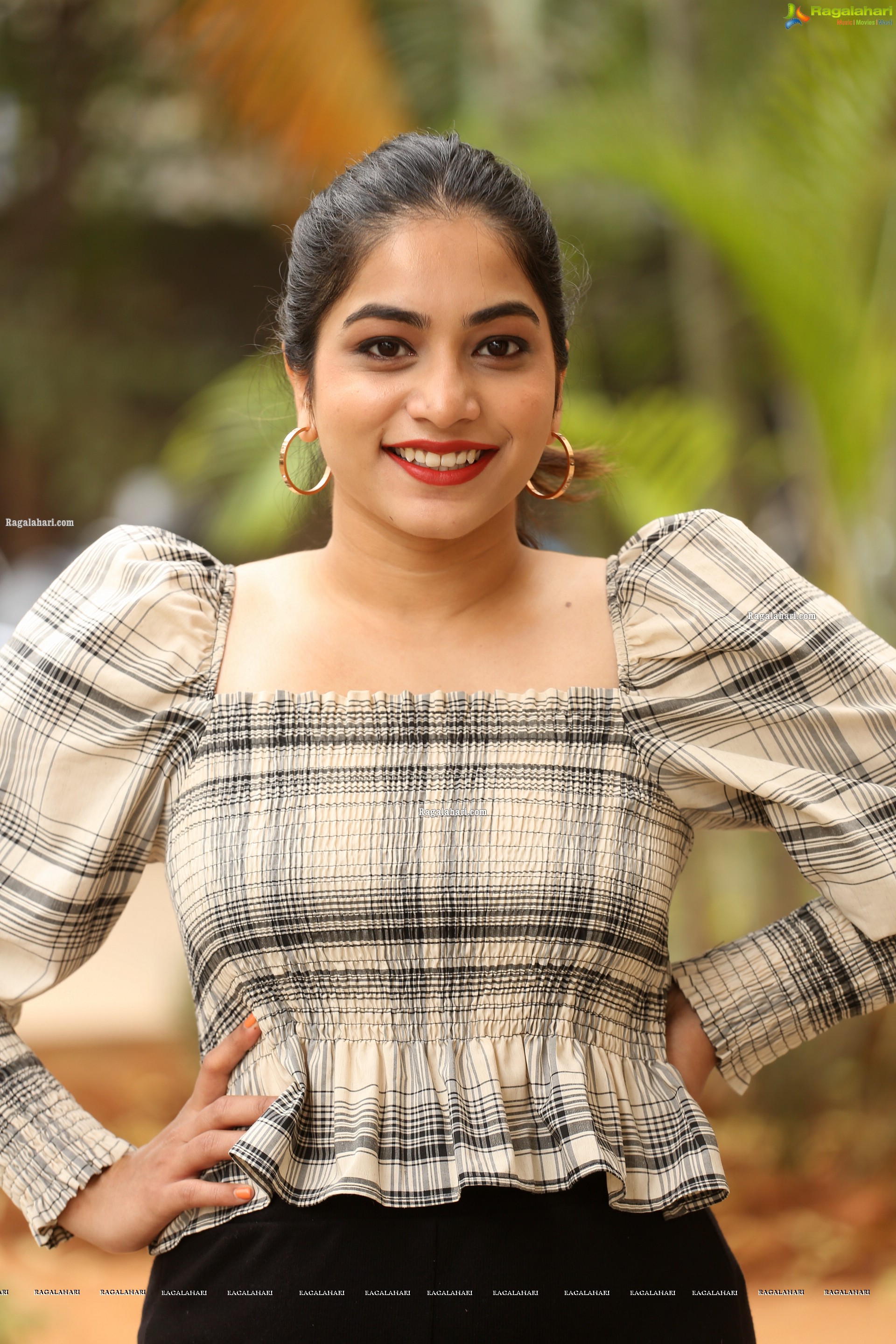 Punarnavi Bhupalam at Oka Chinna Viramam Press Meet - HD Gallery