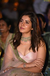 Raashi Khanna at Cancer Crusaders Invitation Cup