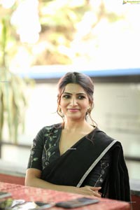 Samantha Akkineni at Jaanu Interview