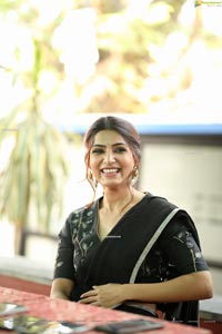 Samantha Akkineni at Jaanu Interview