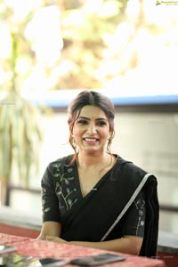 Samantha Akkineni at Jaanu Interview