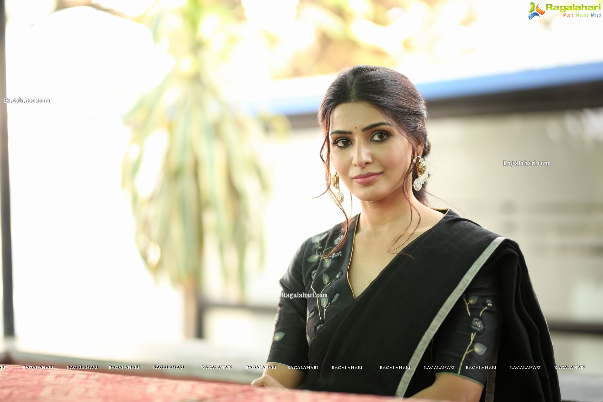 Samantha Akkineni at Jaanu Movie Interview - HD Gallery