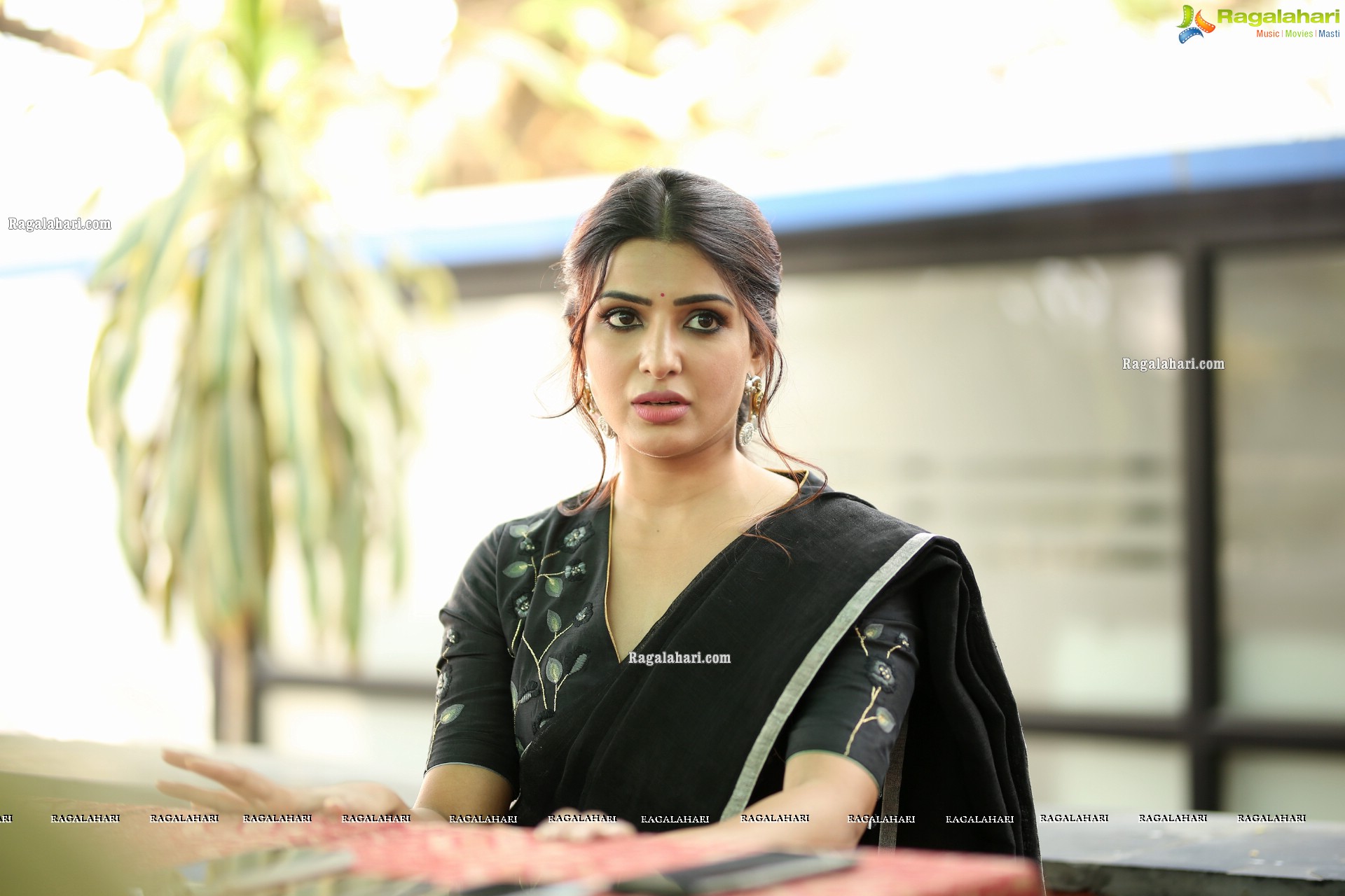 Samantha Akkineni at Jaanu Movie Interview - HD Gallery