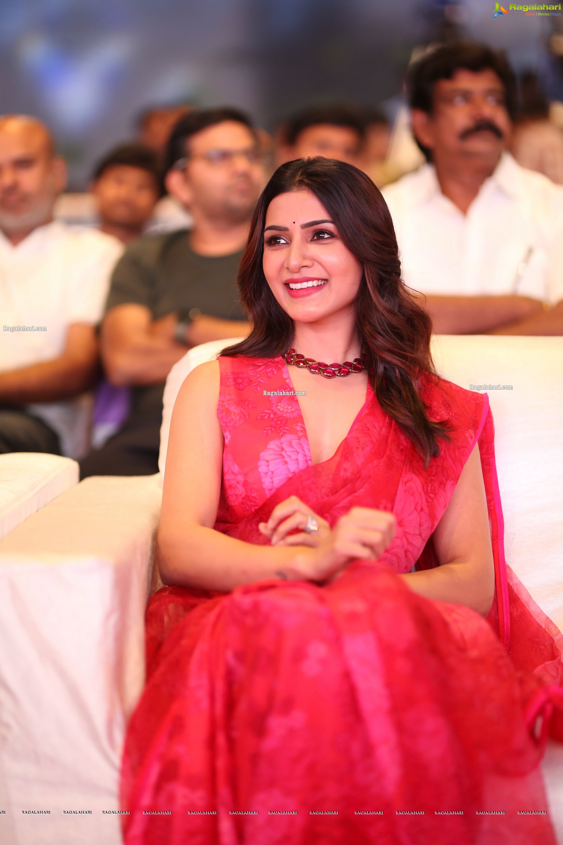 Samantha Akkineni at Jaanu Movie Pre-Release Event - HD Gallery