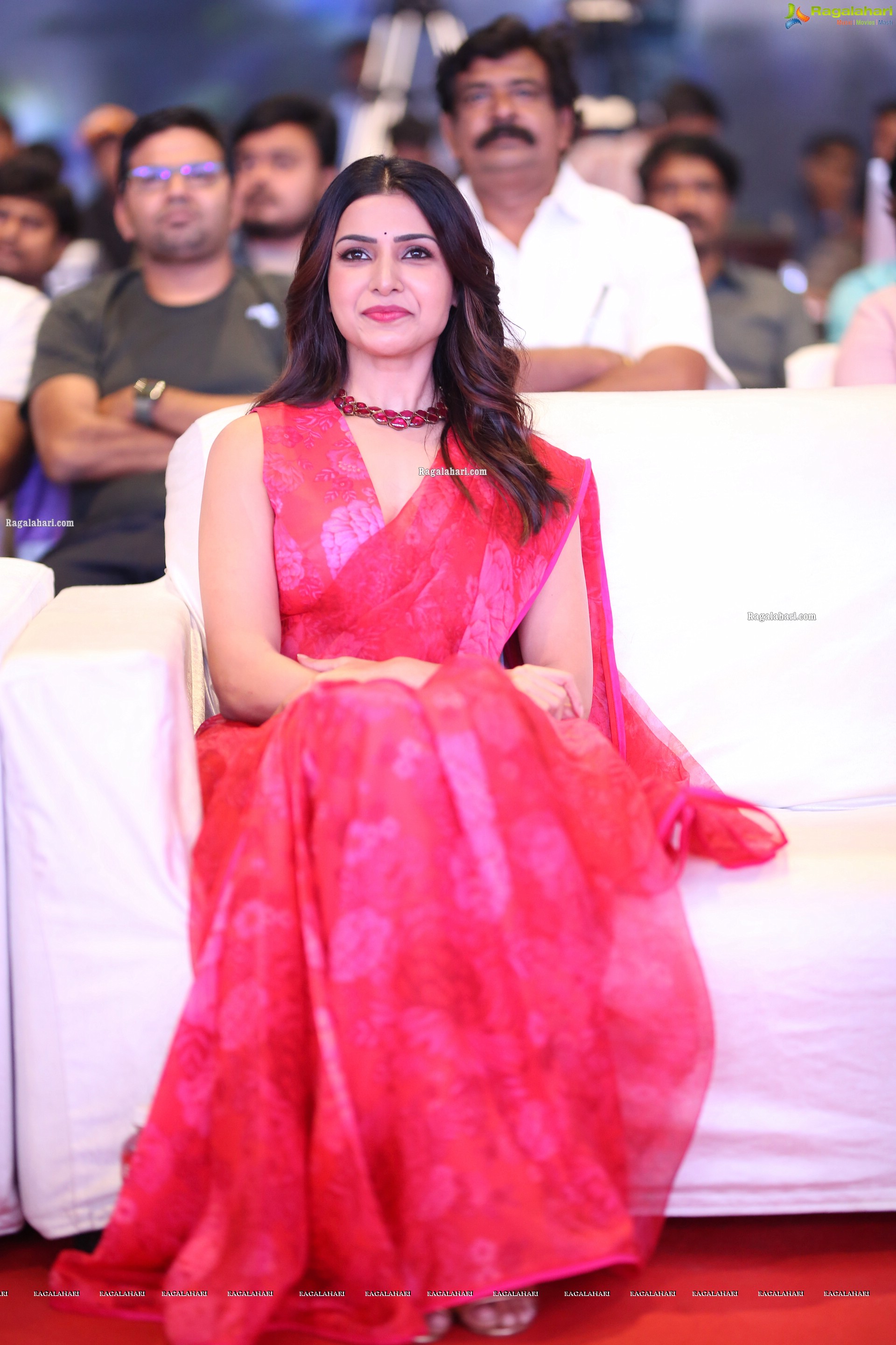 Samantha Akkineni at Jaanu Movie Pre-Release Event - HD Gallery