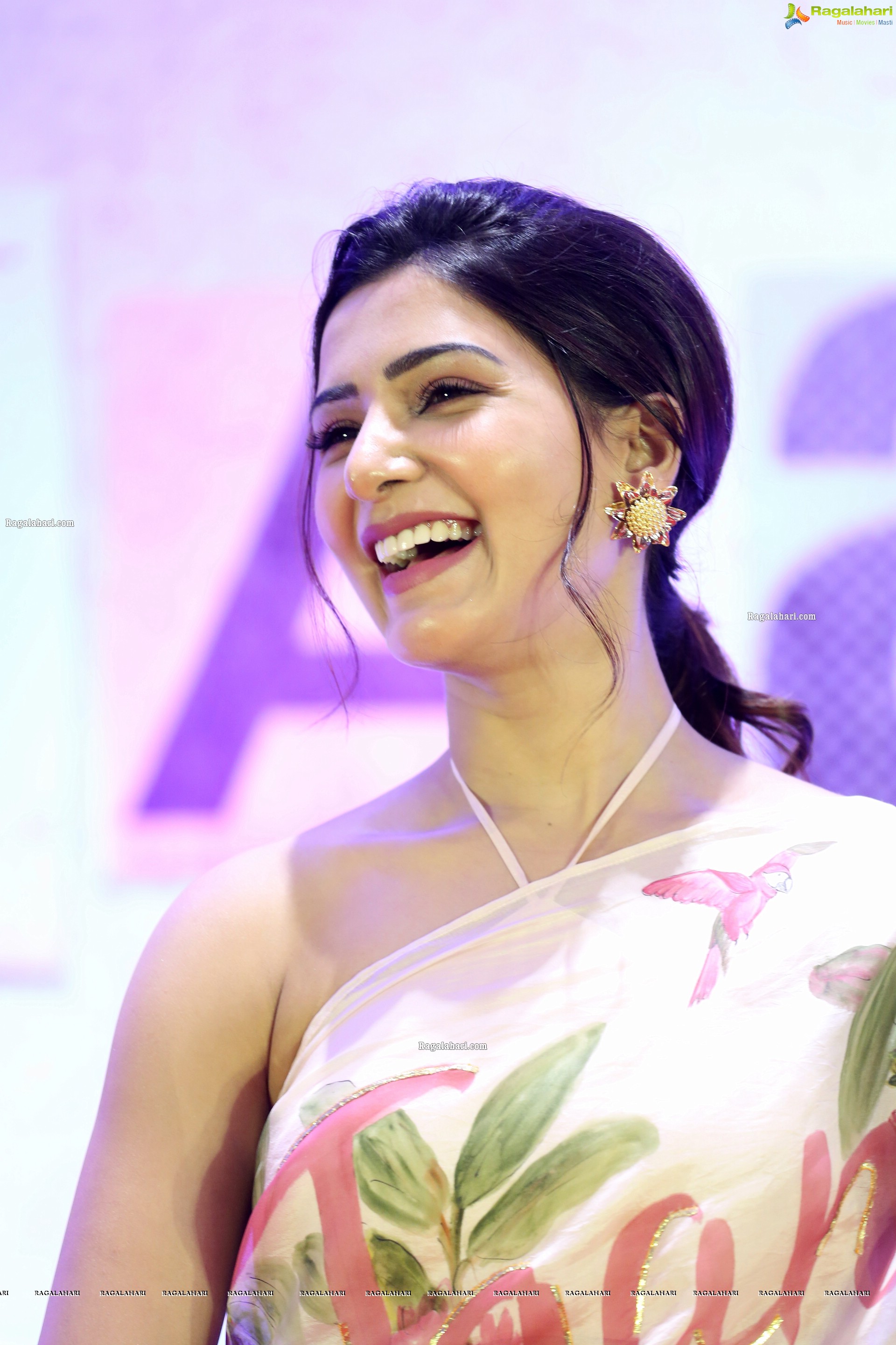 Samantha Akkineni at Jaanu Movie Success Meet - HD Gallery