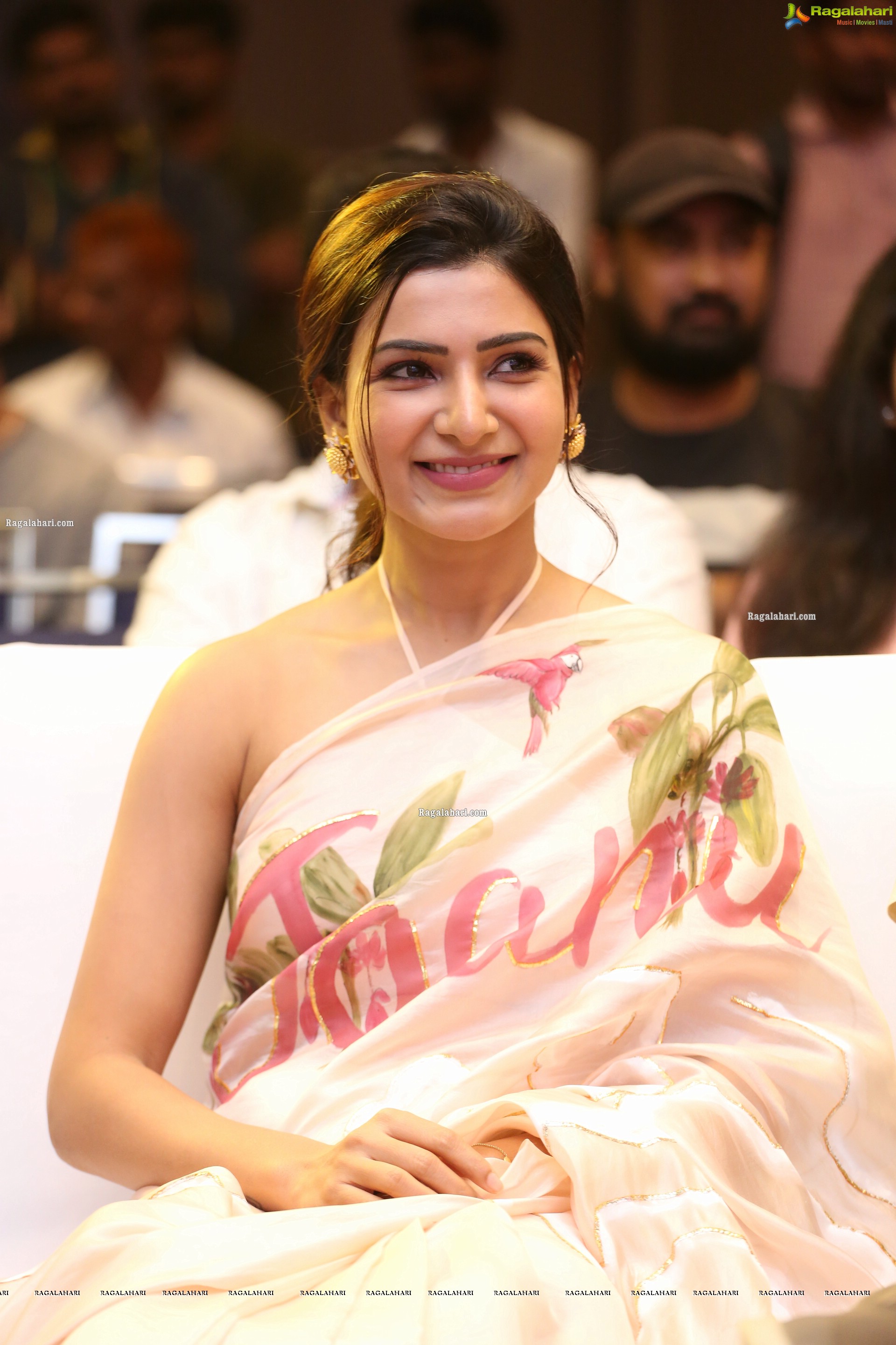 Samantha Akkineni at Jaanu Movie Success Meet - HD Gallery