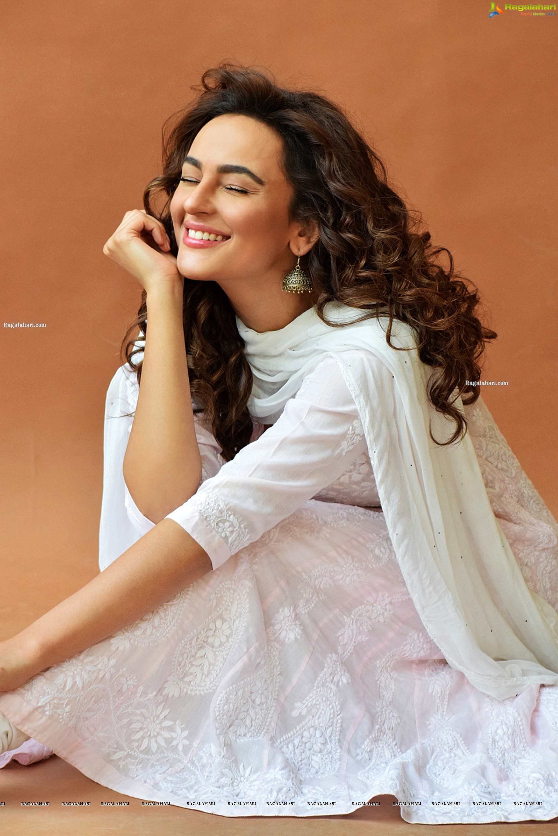 Seerat Kapoor High Definition Photos