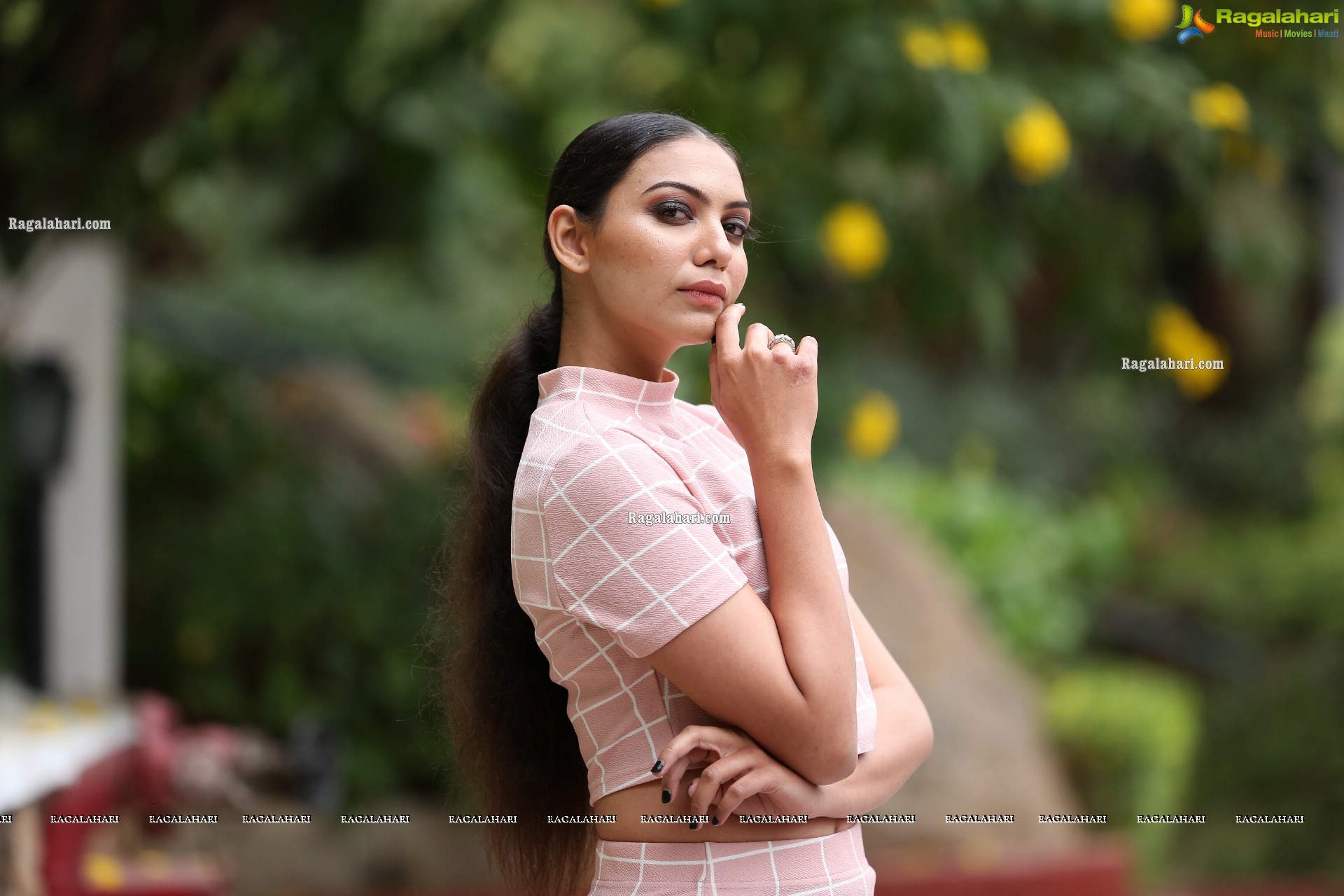 Simran Saniya at Fashion Fiesta Fashion Show - A Walk For a Cause - HD Gallery