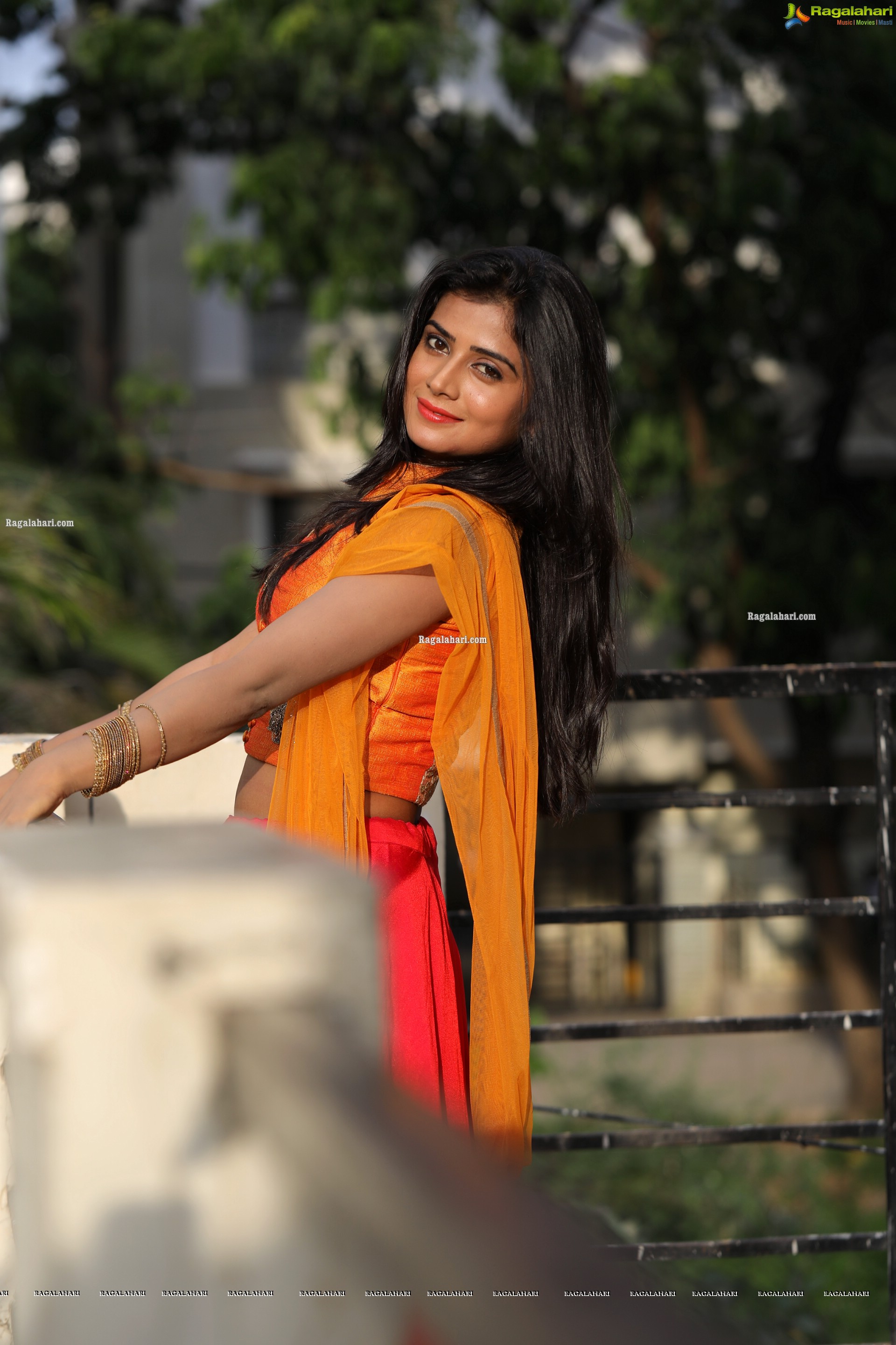 Sri Pallavi Stills From Asalu Em Jarigindhante Movie