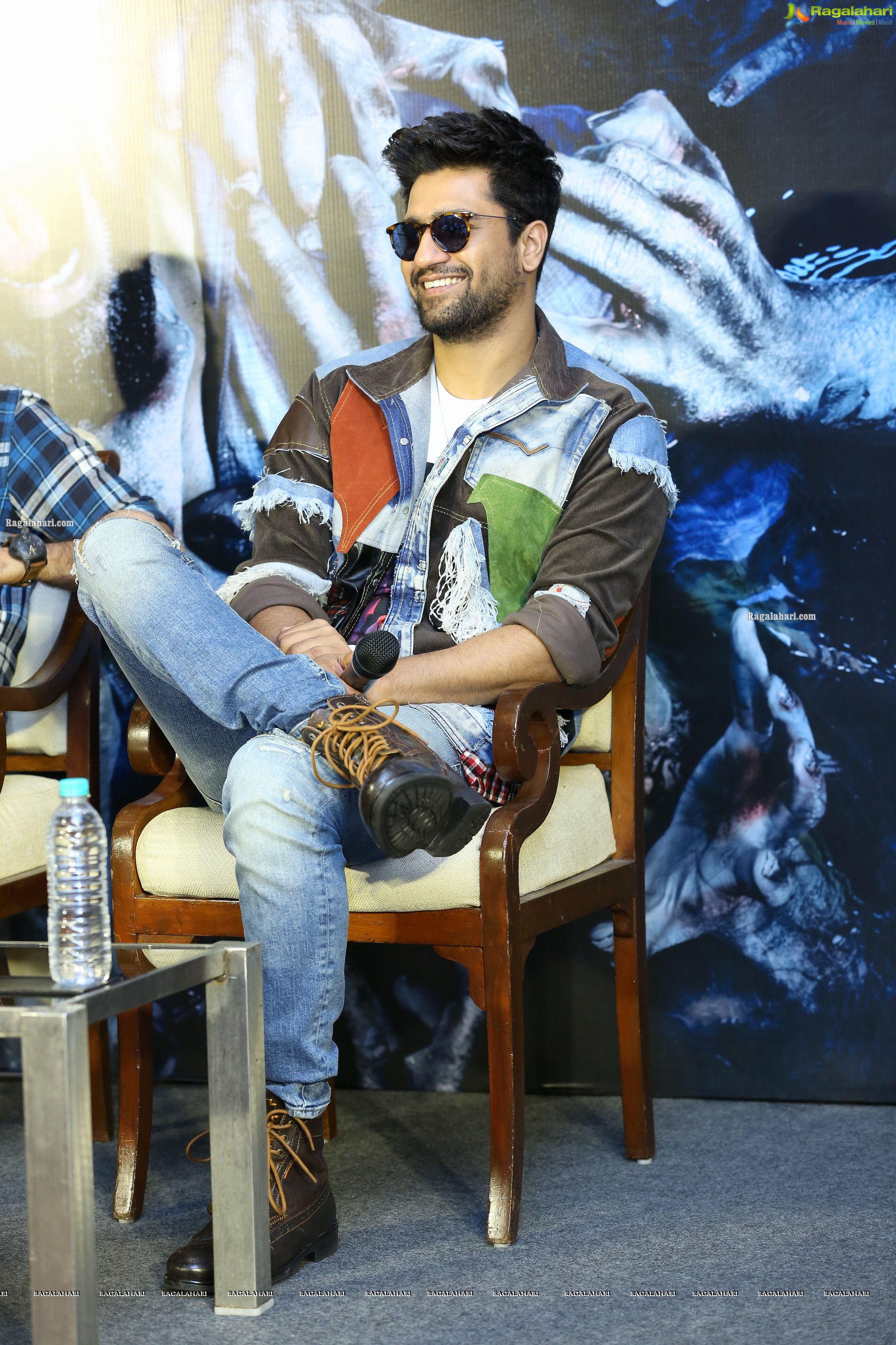 Vicky Kaushal @ Bhoot Part One: The Haunted Ship Movie Press Meet - HD Gallery