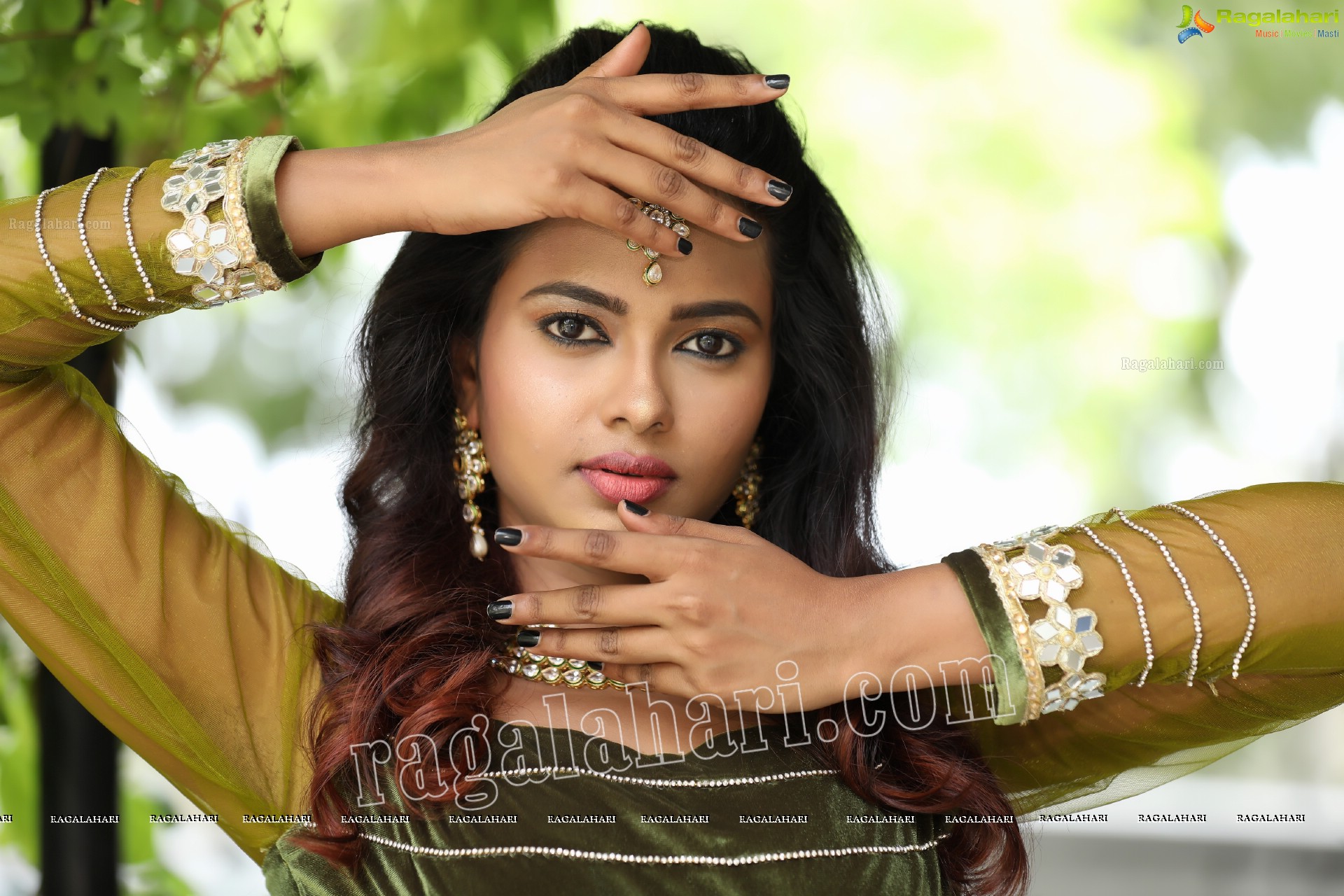 Chandana Koppisetty (Exclusive Photo Shoot) (High Definition Photos)