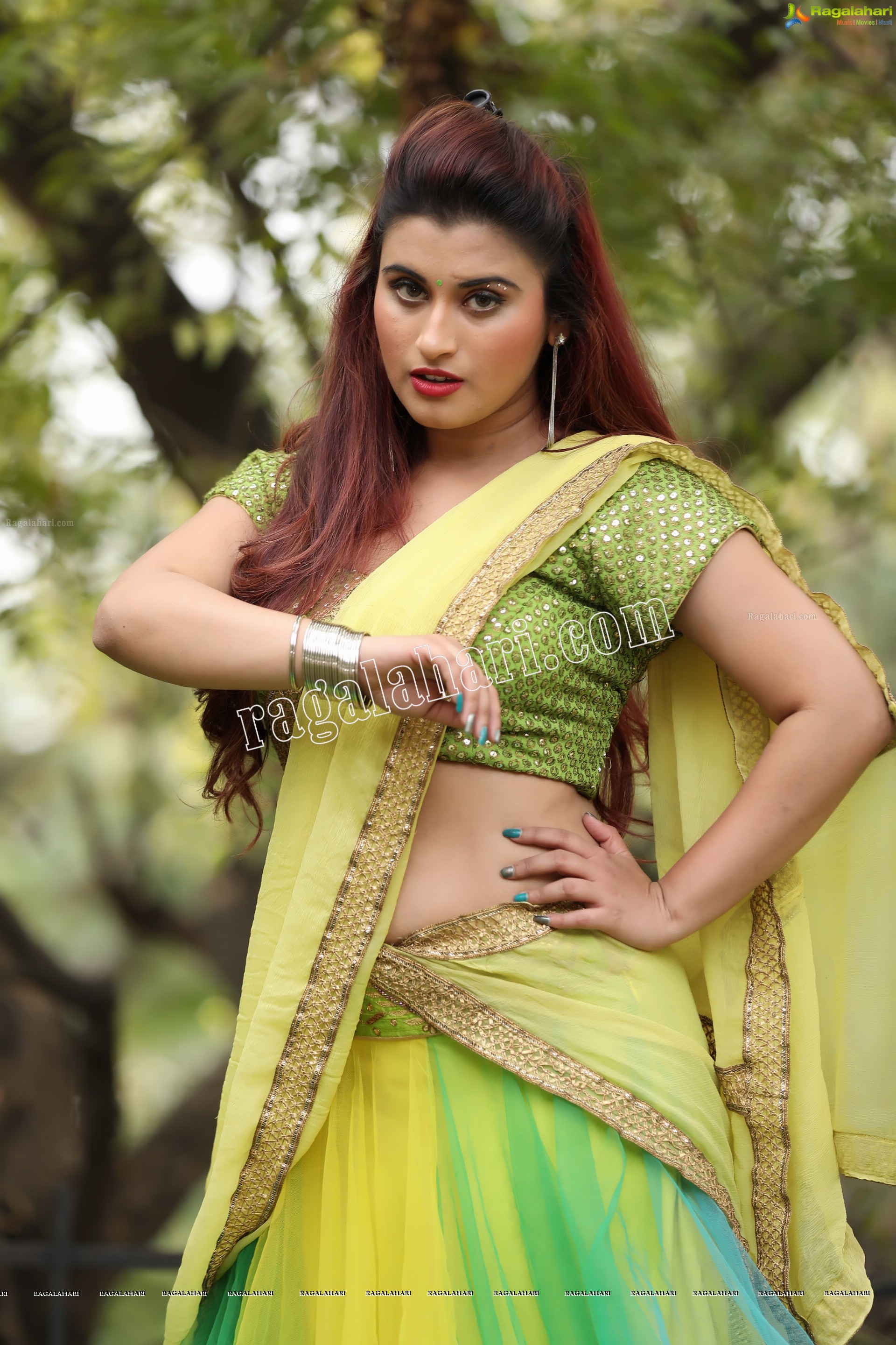 Gunnjan Aras (Exclusive Photo Shoot) (High Definition Photos)