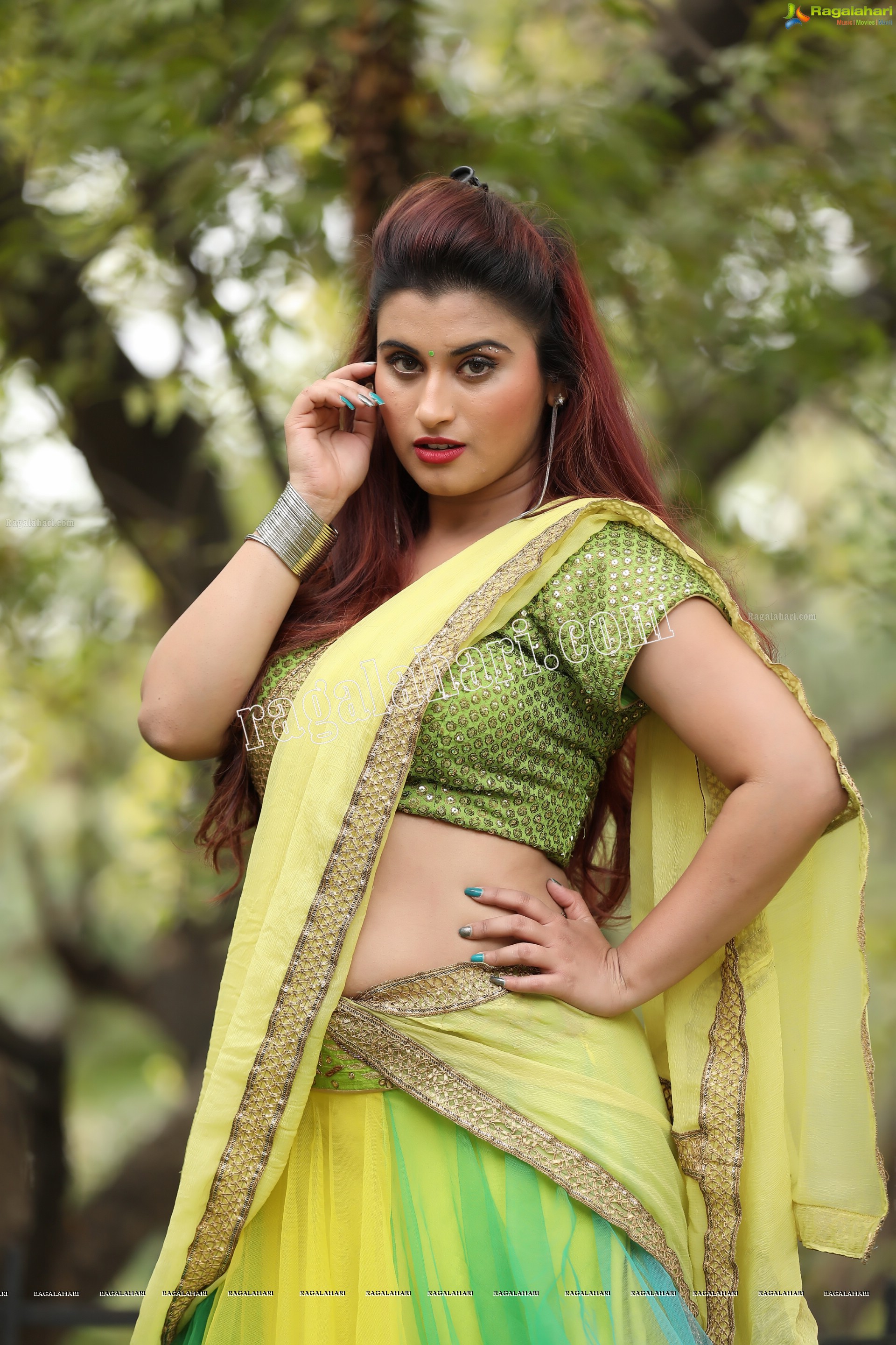 Gunnjan Aras (Exclusive Photo Shoot) (High Definition Photos)