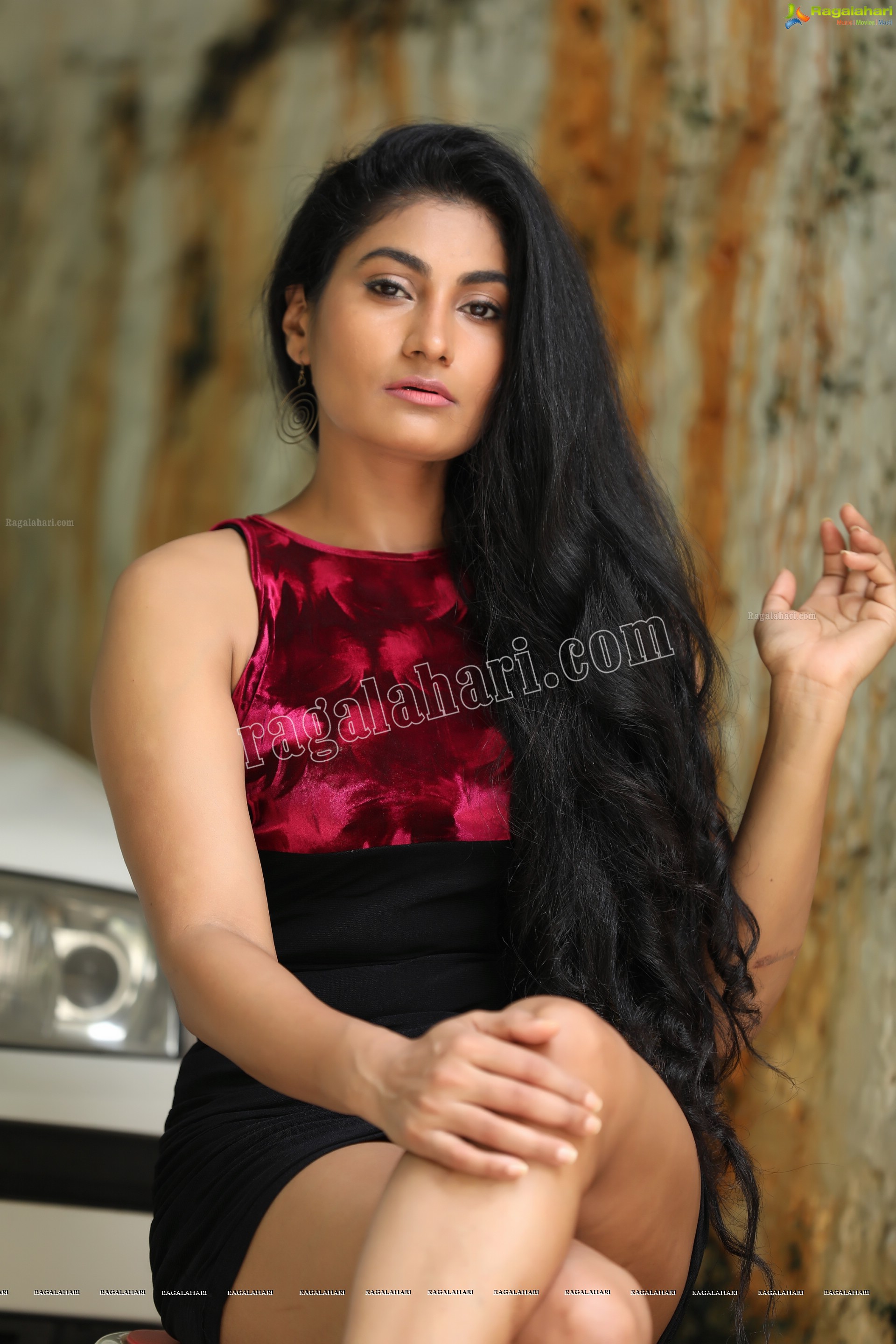 Saafi Kaur (Exclusive Photo Shoot) (High Definition Photos)