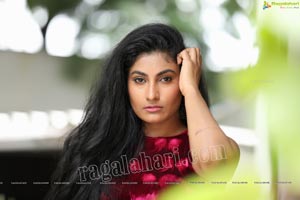 Saafi Kaur Ragalahari Exclusive Photoshoot