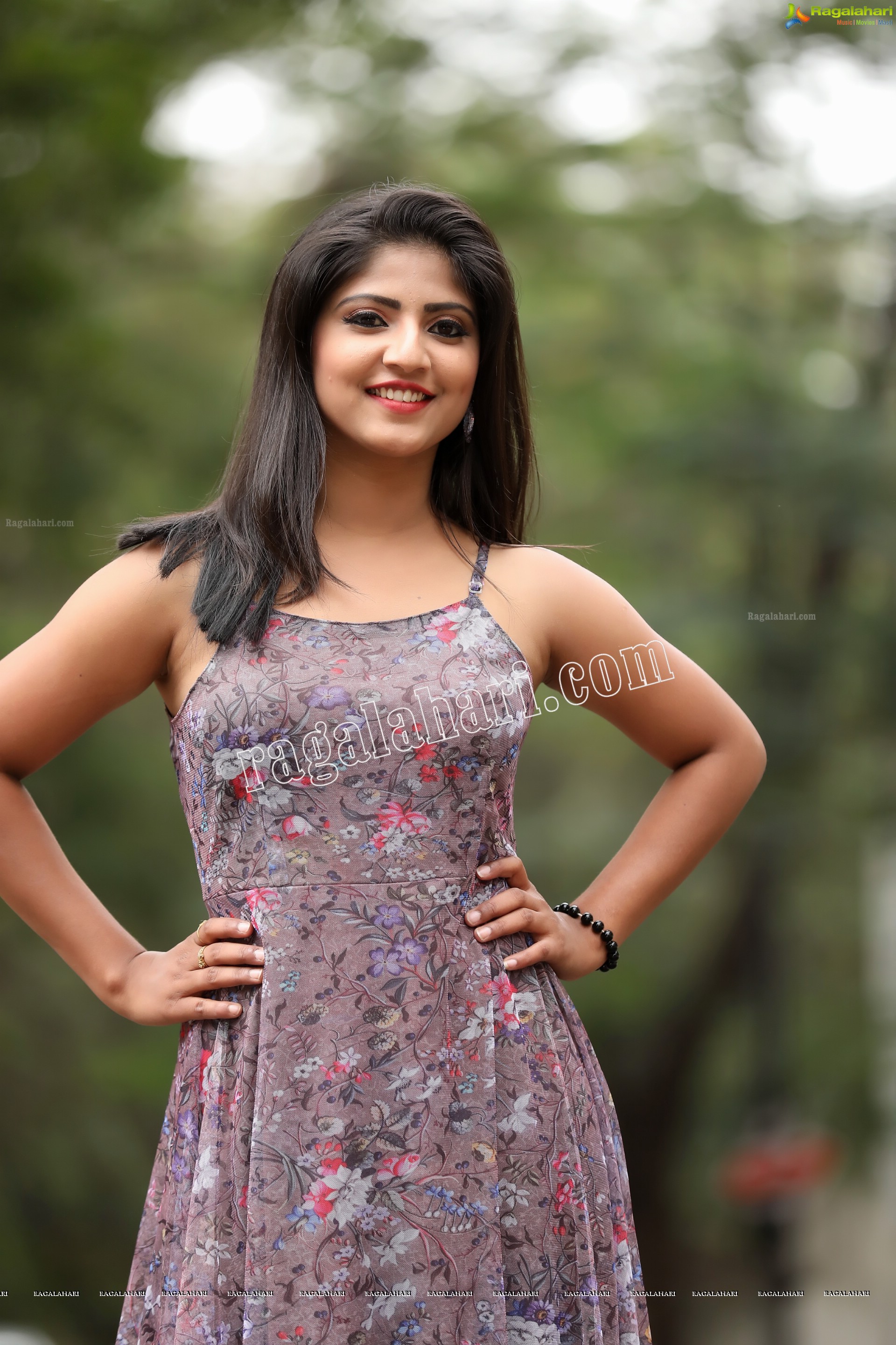 Shabeena Shaik (Exclusive Photo Shoot) (High Definition Photos)