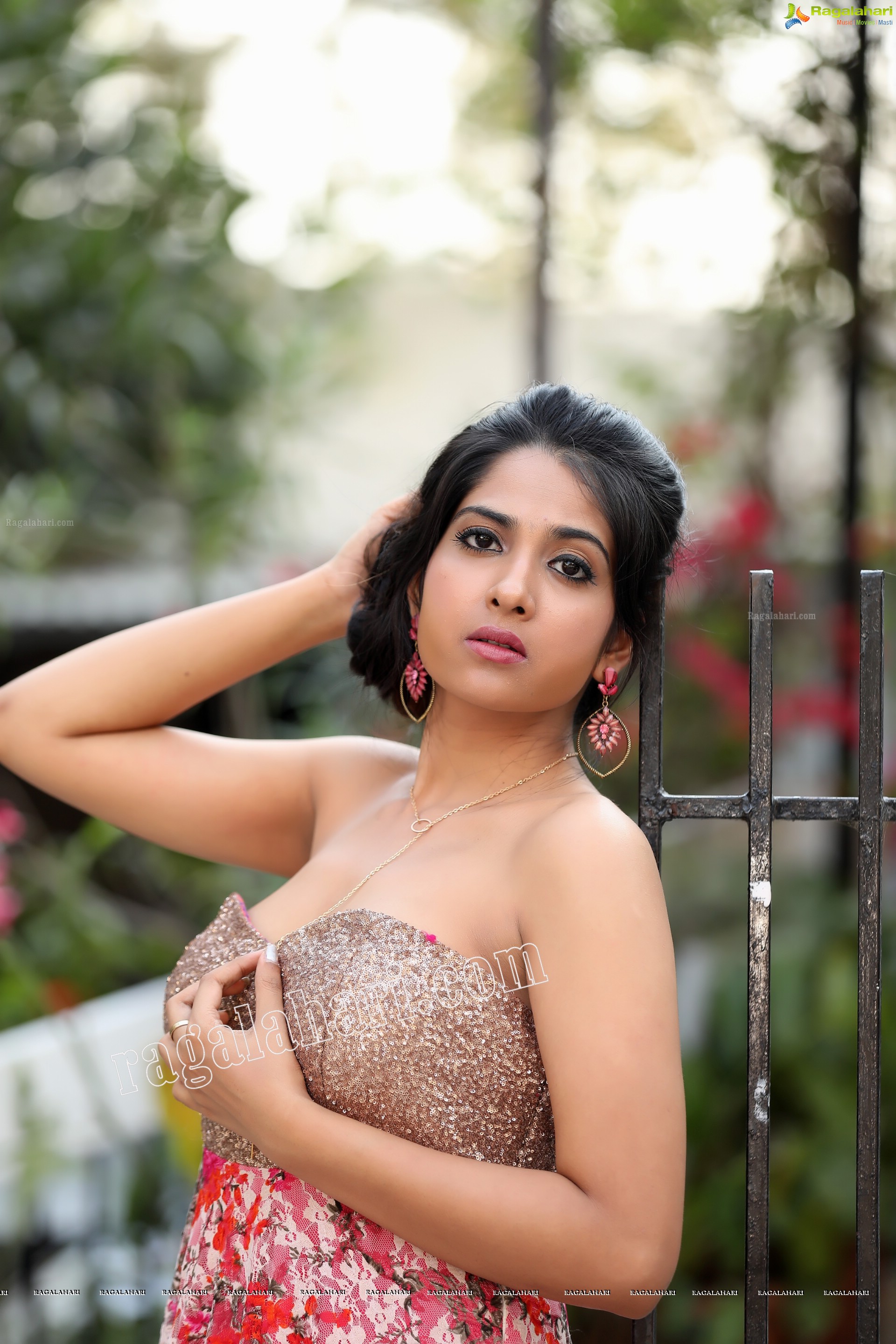 Simar Singh (Exclusive Photo Shoot) (High Definition Photos)