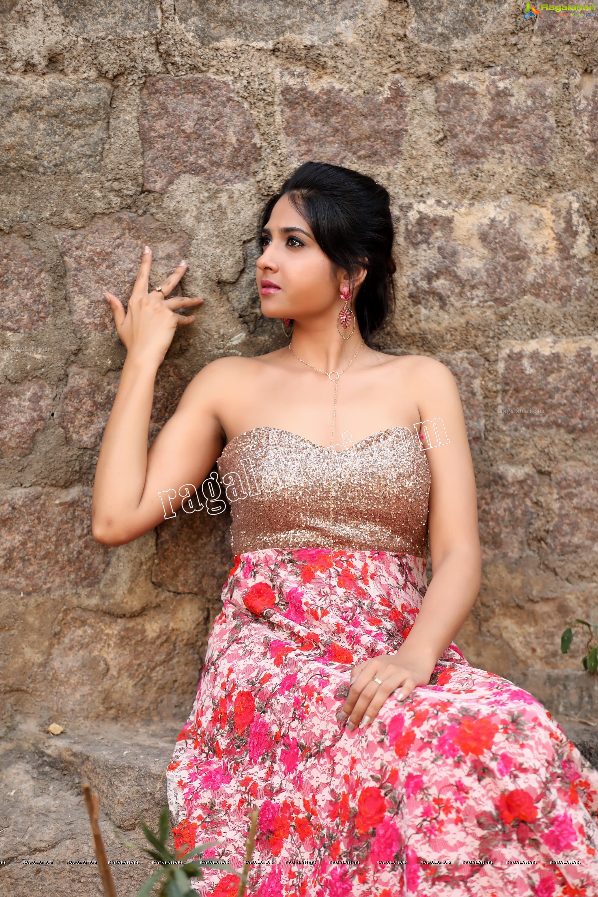 Simar Singh (Exclusive Photo Shoot) (High Definition Photos)