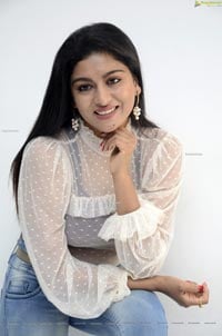 Akshatha Srinivas at Surabhi 70MM Movie Interview