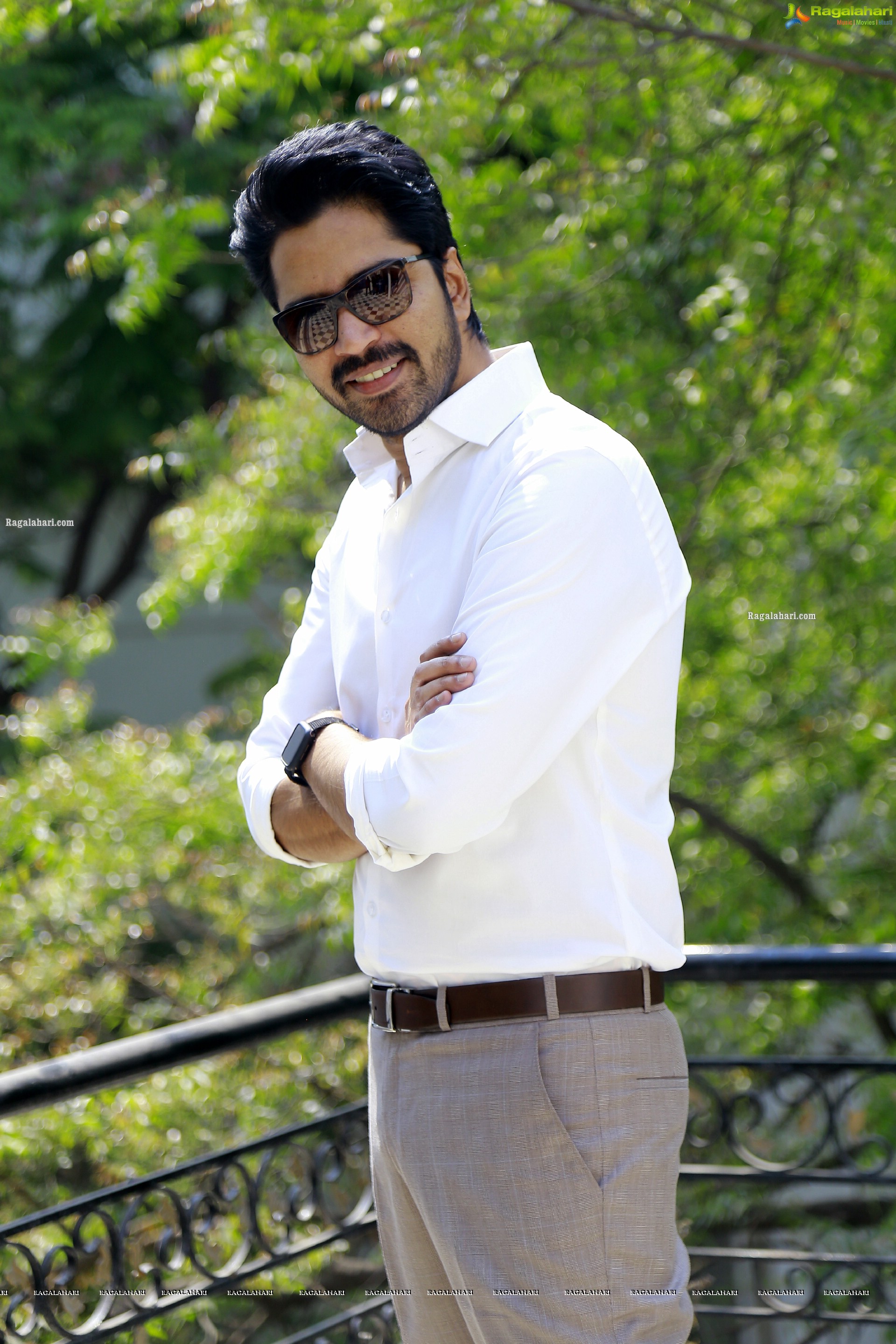 Allari Naresh at Naandi Movie Interview, HD Photo Gallery